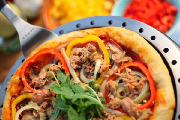 Kleine BBQ COBB pizza's bakken