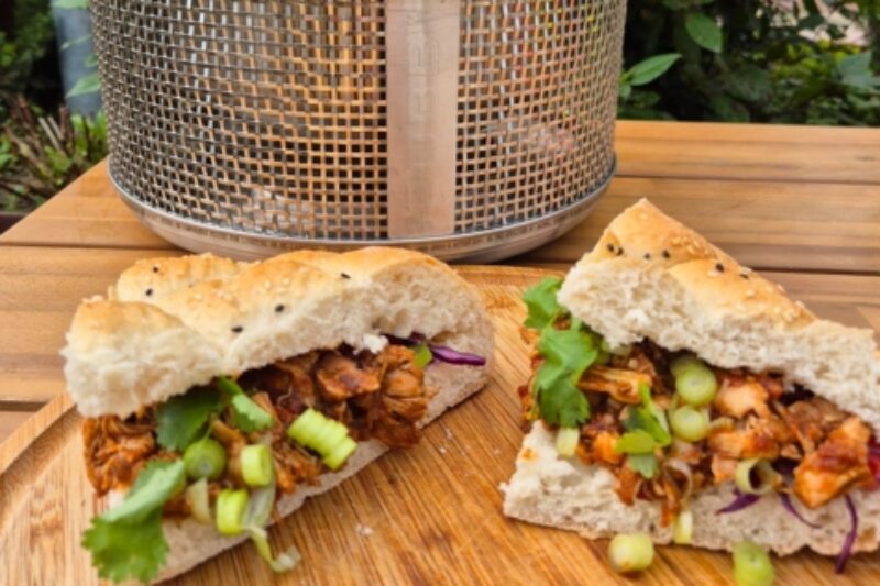 Pulled Chicken gemaakt tijdens het kamperen